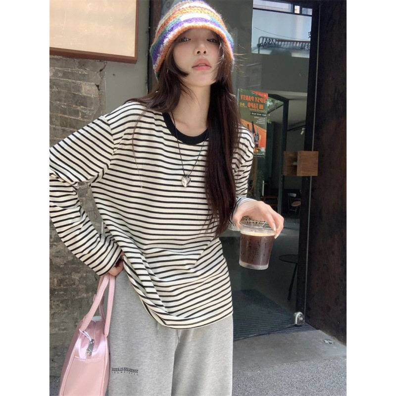 Retro Sun Protection Loose and Versatile Long-Sleeved T-Shirt for Women Summer 2025 New Casual Slimming Look Stripesd Loose Top Retro Sun Protection Loose and Versatile Long-Sleeved T-Shirt for Women Summer 2025 New Casual Slimming Look Stripesd Loose Top