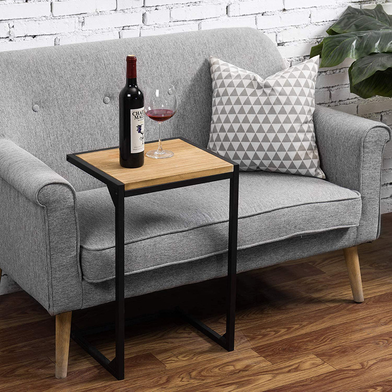 창조적 인 산업 스타일의 소파 사이드 테이블 거실 작은 커피 테이블 바닥 장착 욕조 레드 와인 스토리지 랙 단단한 목재 스토리지 랙