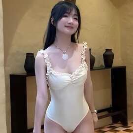 泳衣女新款2026荷叶边连体裙式两件套显瘦保守修身小胸温泉泳装