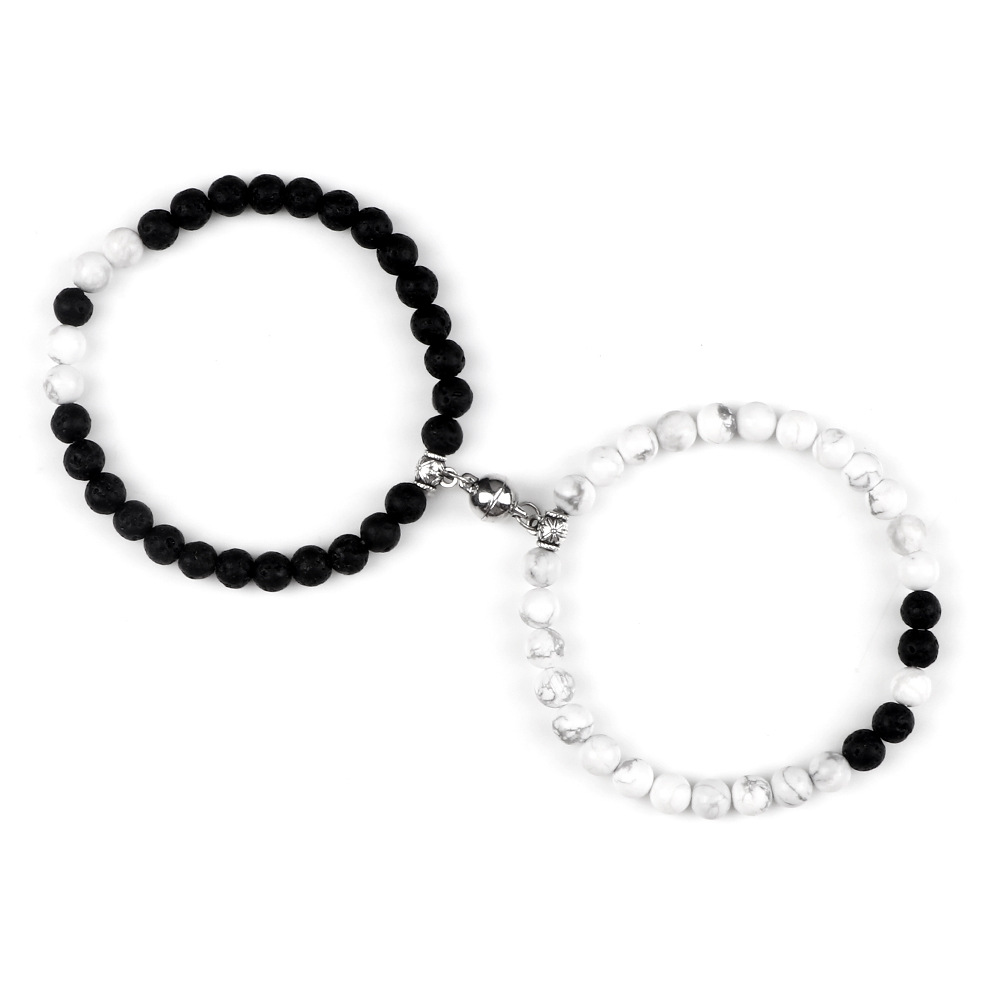 Heart beating couple bestie bracelets Creative niche design A pair of magnet bracelets attracting each other_voghion.com