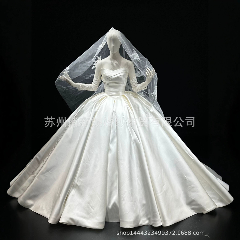 Satin strapless main wedding dress 2026 new bridal wedding gown elegant evening gown for travel photoshoots and prom Satin strapless main wedding dress 2026 new bridal wedding gown elegant evening gown for travel photoshoots and prom