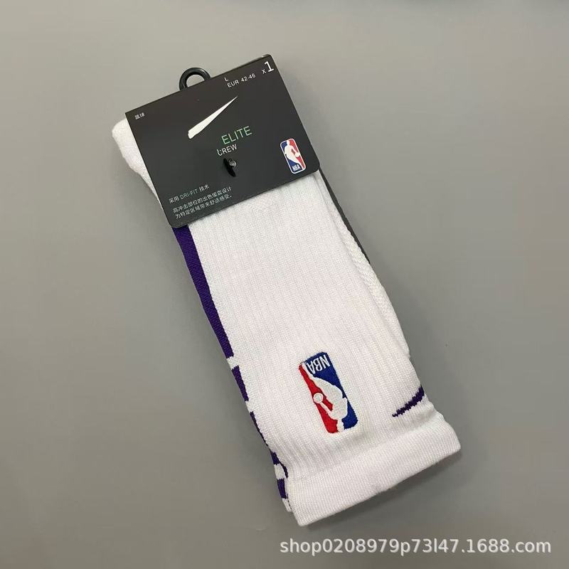NBAの19種類のアメリカのバスケットボールの靴下の選手版はタオルの底の青少年の実戦の訓練の高いスポーツの靴下を厚くします。|undefined