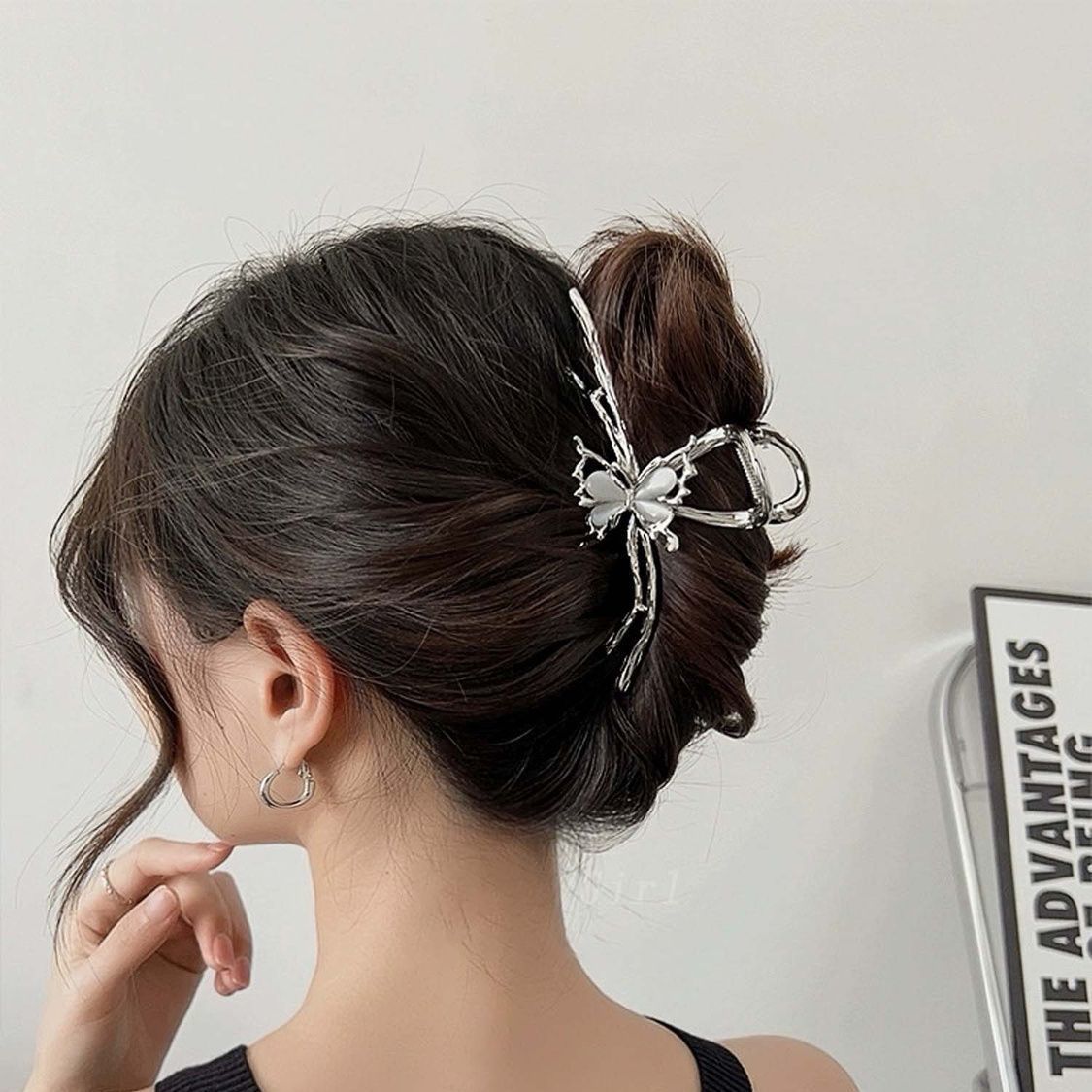 Pinzas para el cabello coreanas exquisitas y de alta gama para mujer, versátiles para peinados recogidos en la parte posterior de la cabeza, pinzas de tiburón, tamaño extragrande para cabello grueso, pinzas de garra, horquillas.