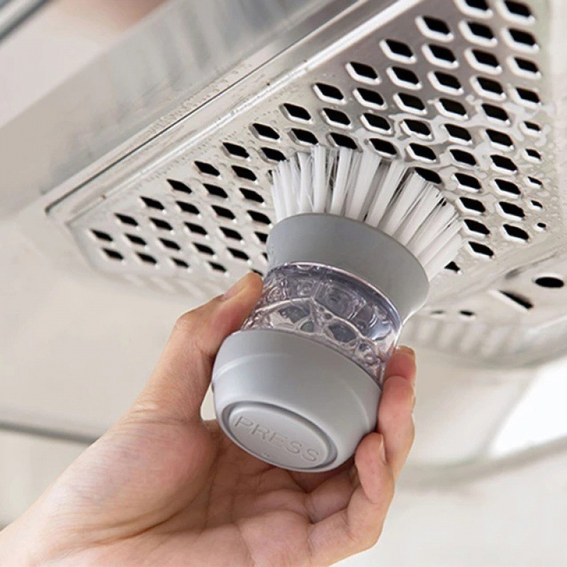 Add detergent to the pot, scrub the pot, non-stick oil kitchen press pot cleaning brush, automatic liquid dispensing sponge dishwashing brush
