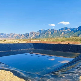 土工膜;工地施工材料;土工布