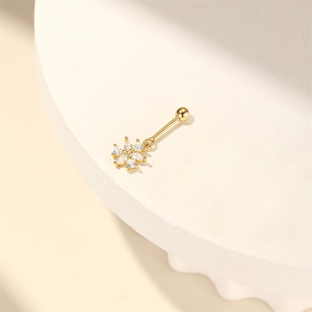 1 Piece Ear Cartilage Rings & Studs Elegant Simple Style Heart Shape Snowflake 925 Sterling Silver Zircon Ear Cartilage Rings & Studs display picture 12