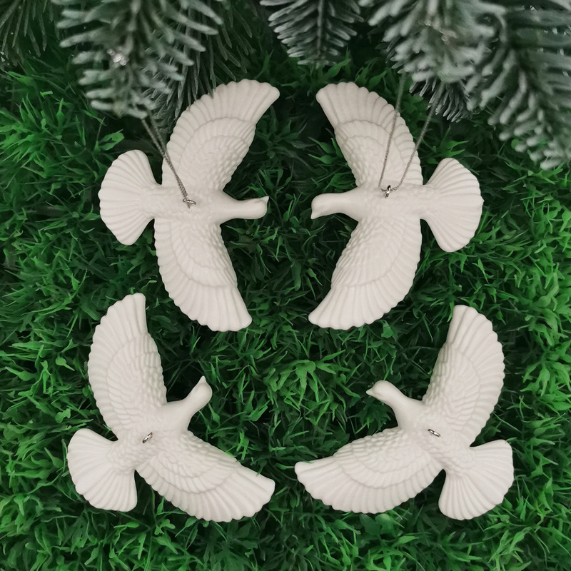 Acrylic Decorative White Peace Dove Decorative Pendant White Dove Flying Wedding Holiday Decoration Props Wholesale