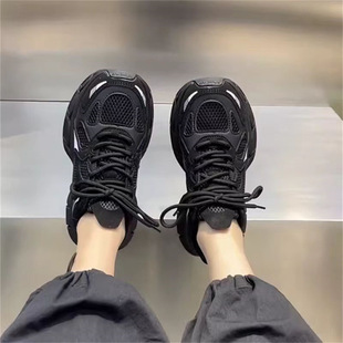 Soft Bottom Light sneaker Women's Shoes Ins Trendy Black Torre Shoes 2024 Autumn Breathable Mesh Running Shoes