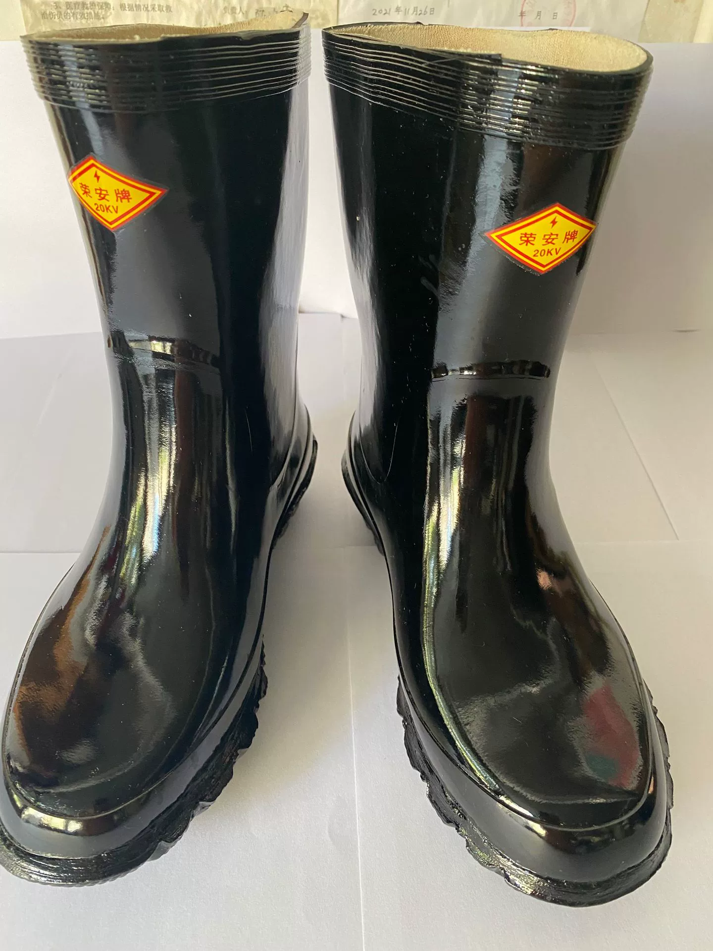 20кВ электрические анти-электричество вода обувь высокого давления Изолированные резиновые сапоги резиновые середины икры с сертификатом качества отчет о проверке мощности дождя сапоги