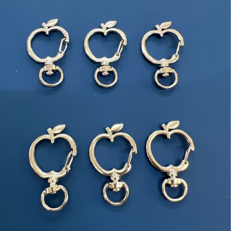 Y11 Keychain Shaped Like an Apple, Metal Pendant, Creative DIY Accessory, Alloy Hook Buckle, Wholesale in Stock