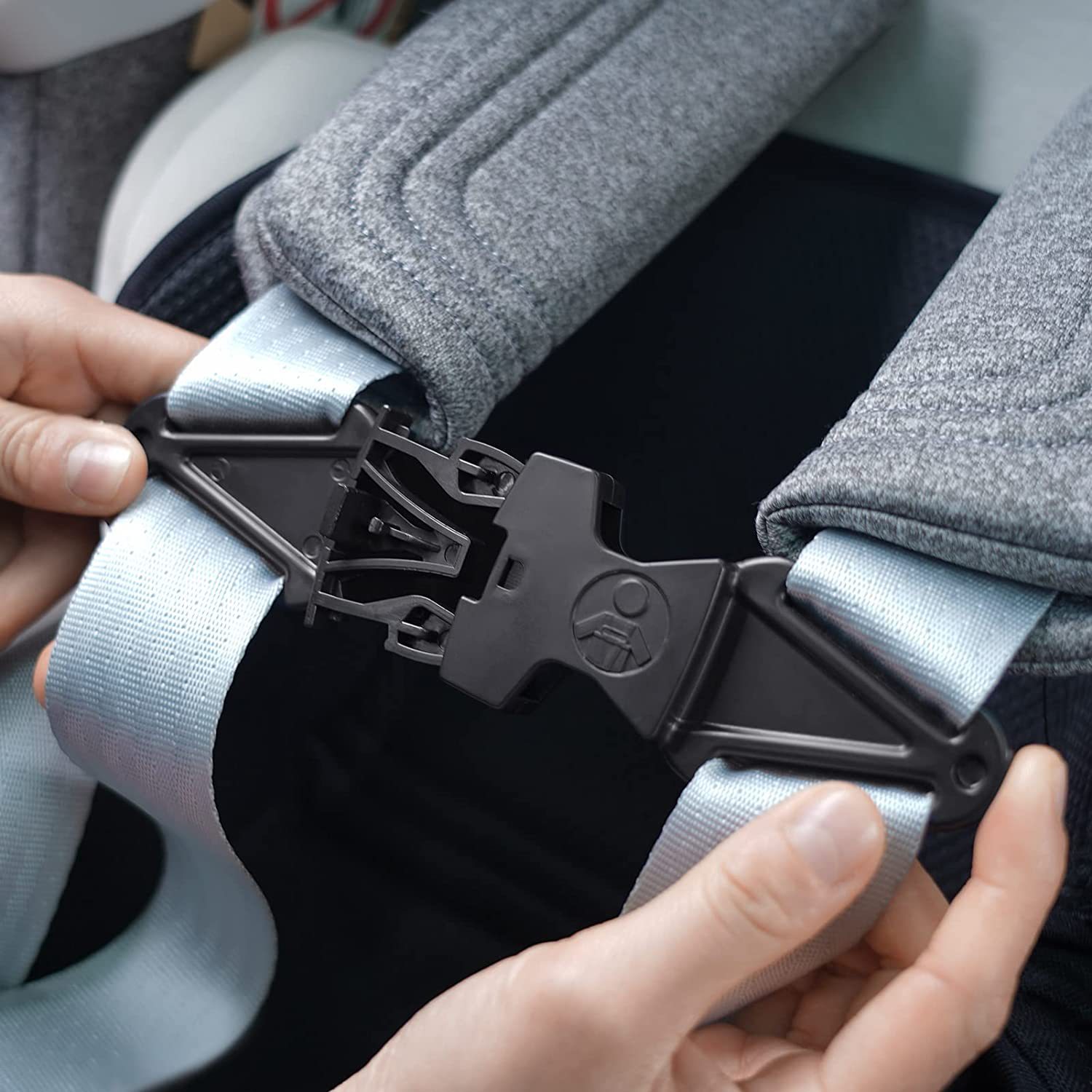 Spot car seat chest strap clip anti-escape child safety seat chest buckle adjuster child seat accessories batch