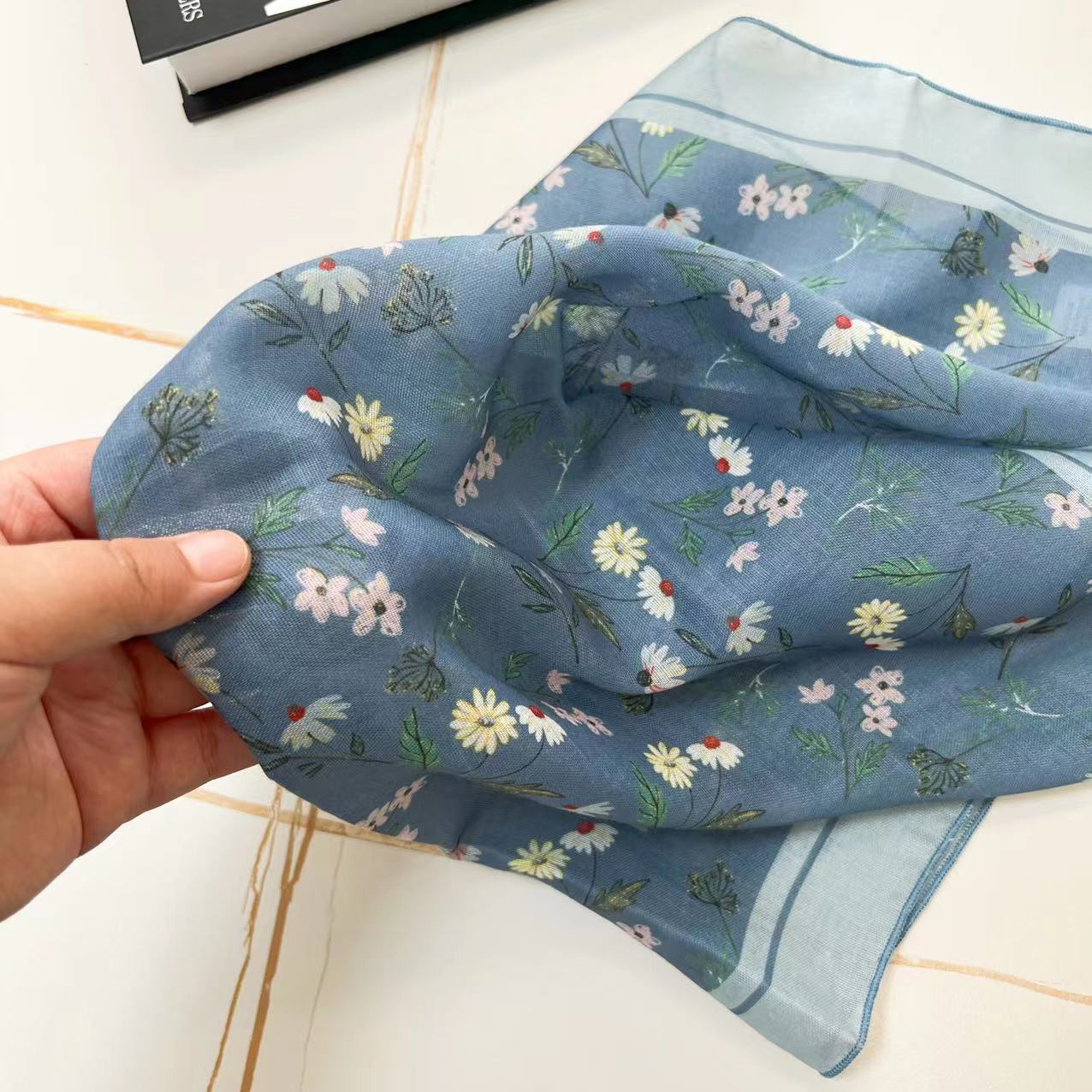60g Weight Kerchief Classification Daily Occasion cotton and linen Material Flower Pattern Summer Season Women's Gender IG Style Style Women's IG Style Flower Cotton And Linen Kerchief 155