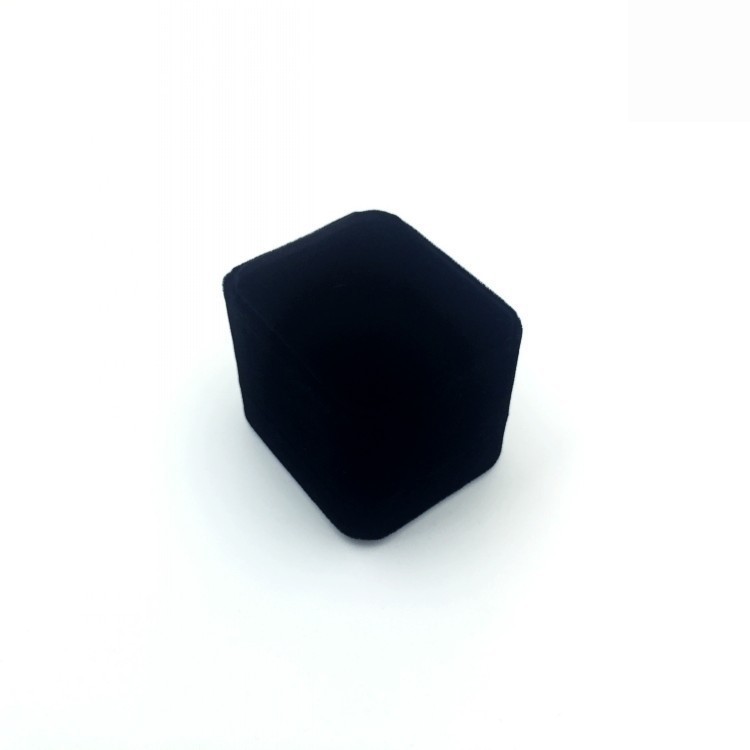 Ouyang Nana pequeño libro rojo plantación de hierba red roja PE película joyería caja de exhibición de almacenamiento collar de anillo de plata joyería curado