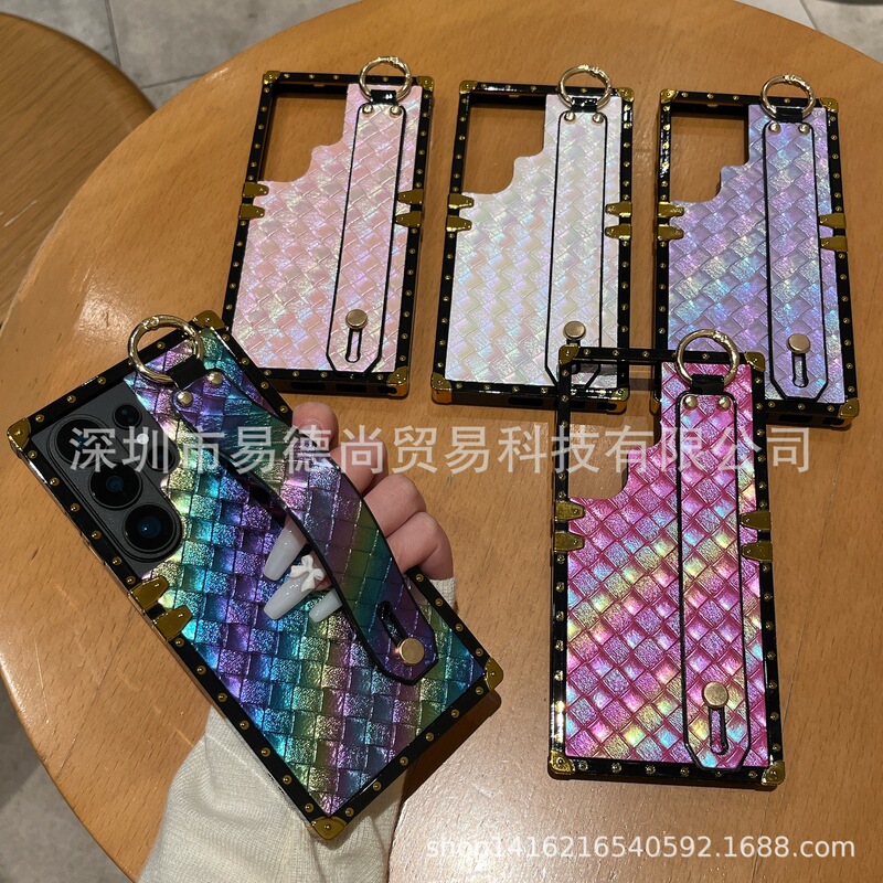 Trendy Brand Suitable for Samsung S26Ultra Square Electroplated Iridescent Leather Texture Wrist Strap Phone Case S25 Stand Trendy Case Trendy Brand Suitable for Samsung S26Ultra Square Electroplated Iridescent Leather Texture Wrist Strap Phone Case S25 Stand Trendy Case