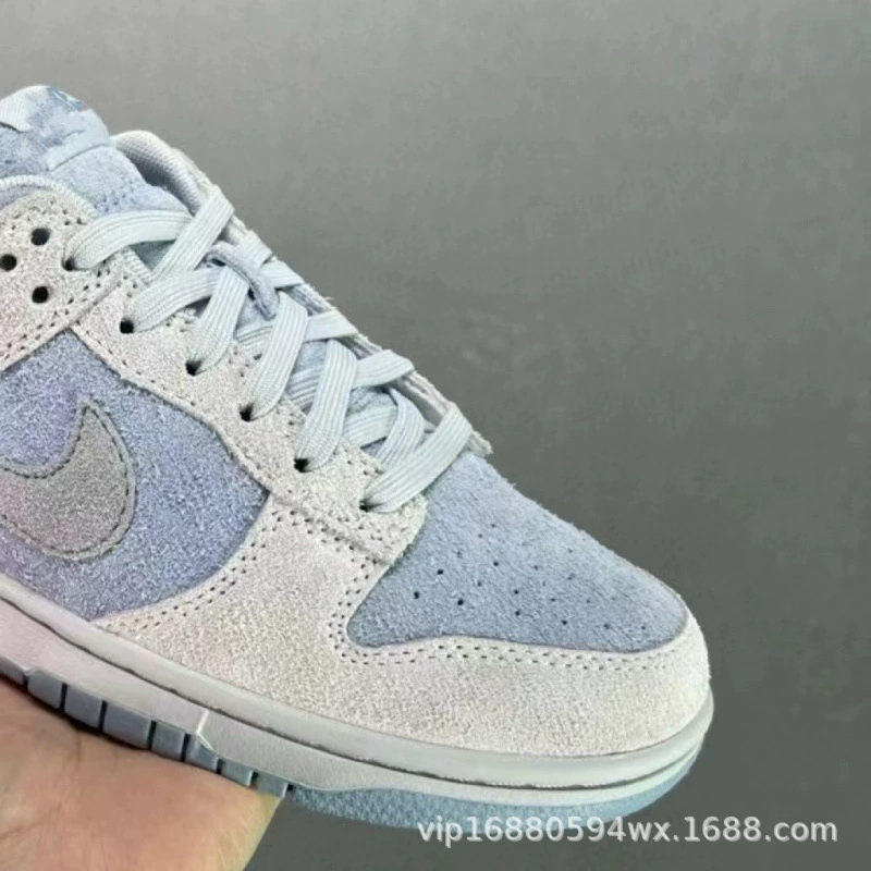 SB Dunk Low является экономичным для новой версии новых кроссовок FZ5065