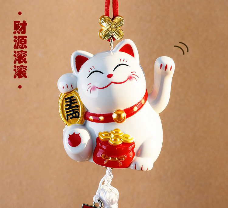 Car Solar-Powered Lucky Cat Ornament, Moving Car Hanging Decoration, Cute Rearview Mirror Pendant, Safety Protection Gift, Creative