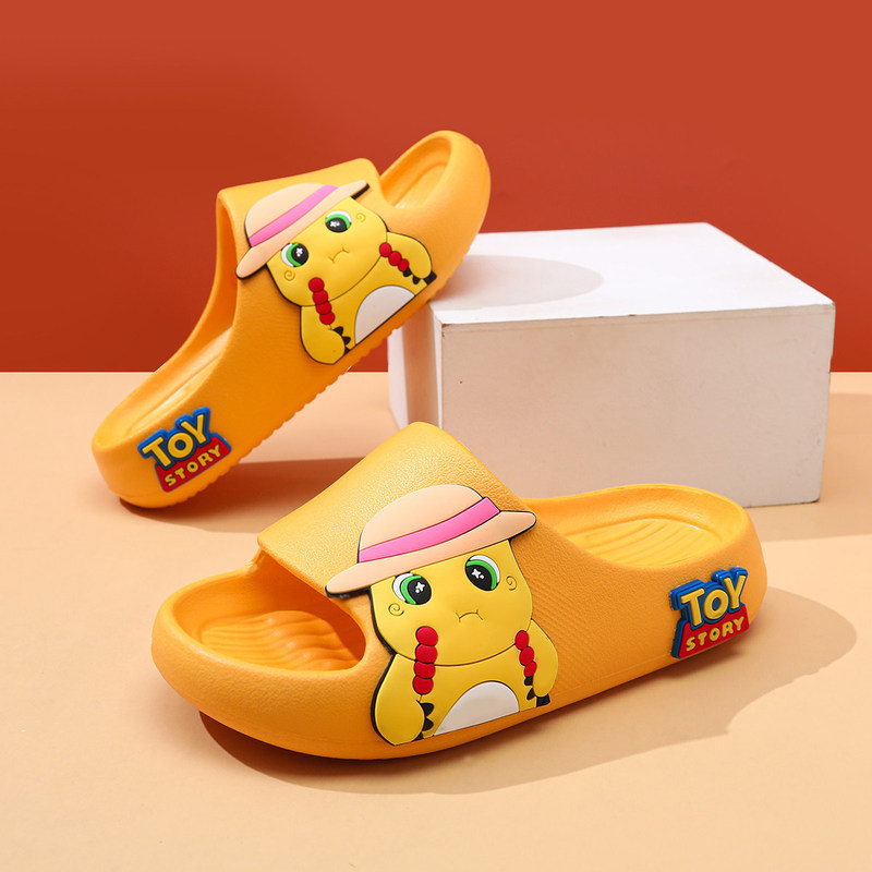 Children's Slippers for Boys 2026 Summer New Non-Slip Soft Sole Sandals for Boys, Cartoon Indoor Slippers for Older Kids and Girls