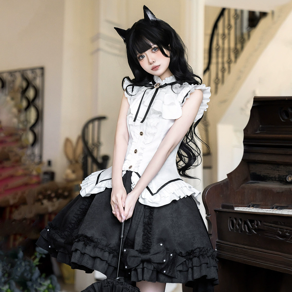 7221 Мисс Черная кошка