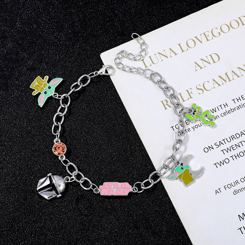 Amazon Cross-Border European and American Film and Television Star Wars the Mandalorian Cartoon Pendant Bracelet