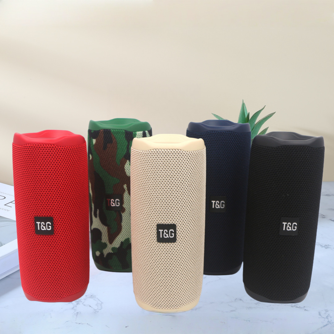 Explosión transfronteriza TG468 altavoz Bluetooth portátil tarjeta de enchufe impermeable TWS couplet moda regalos subwoofer pesado