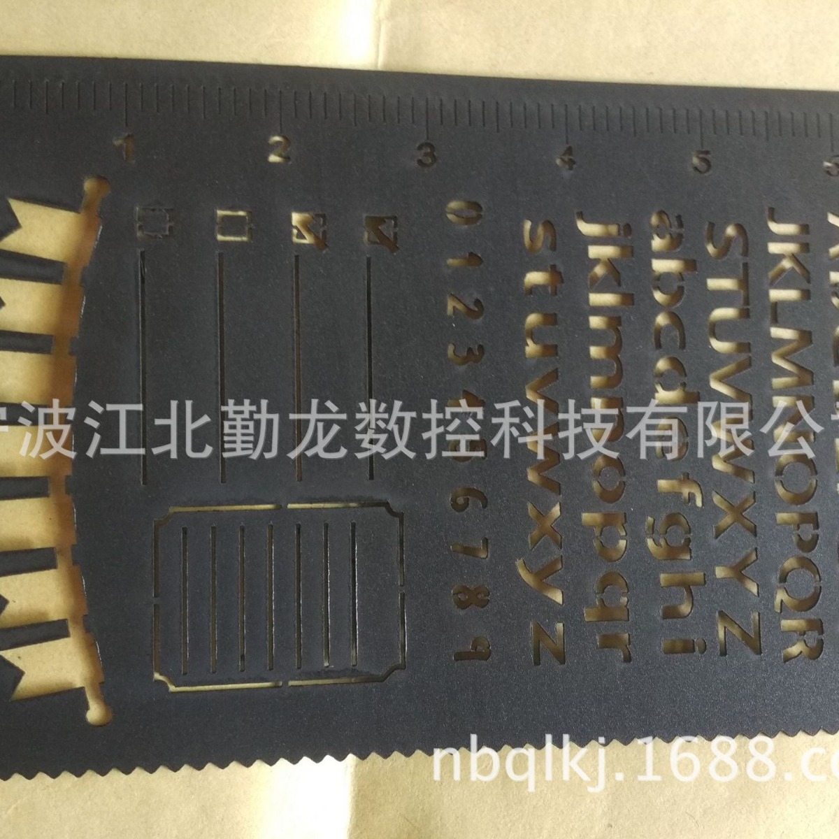 塑胶PVC切割  pc   pp  pet 激光切割激光雕刻加工