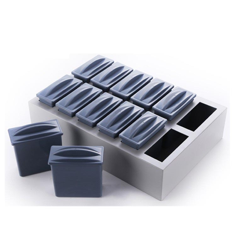 14804179188_1805090146