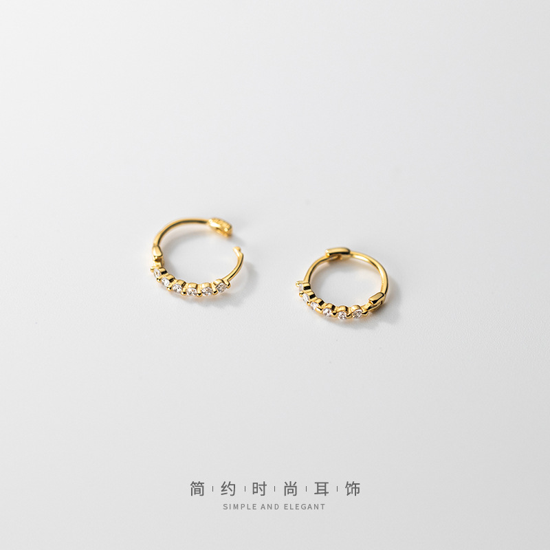 Eloch s925 botón de orejas de plata femenina versión coreana simple pequeña y fresca línea de diamante de estilo estilo auriculares G9711