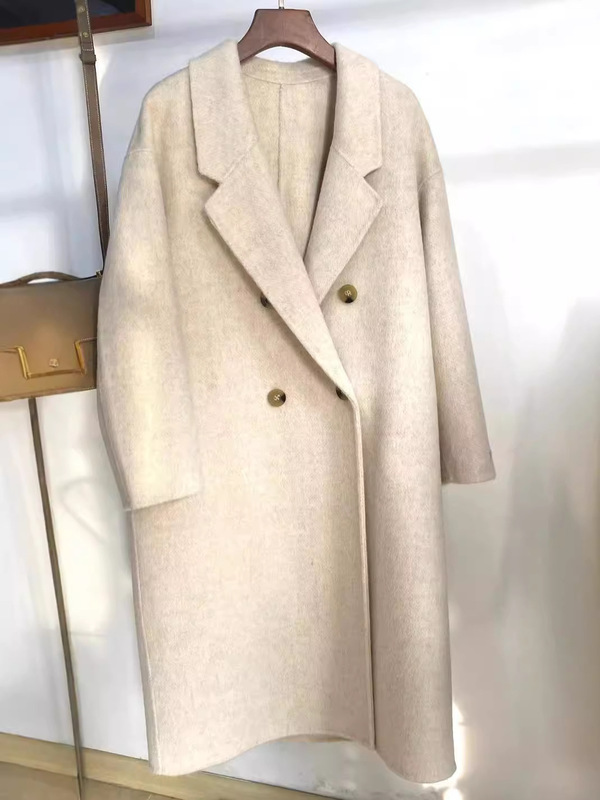 秋冬蘇力羊のキャメルケースがゆったりしていて、シンプルで怠惰な両面のカシミヤコートの女性の中には、毛を厚くするコートがあります。|undefined