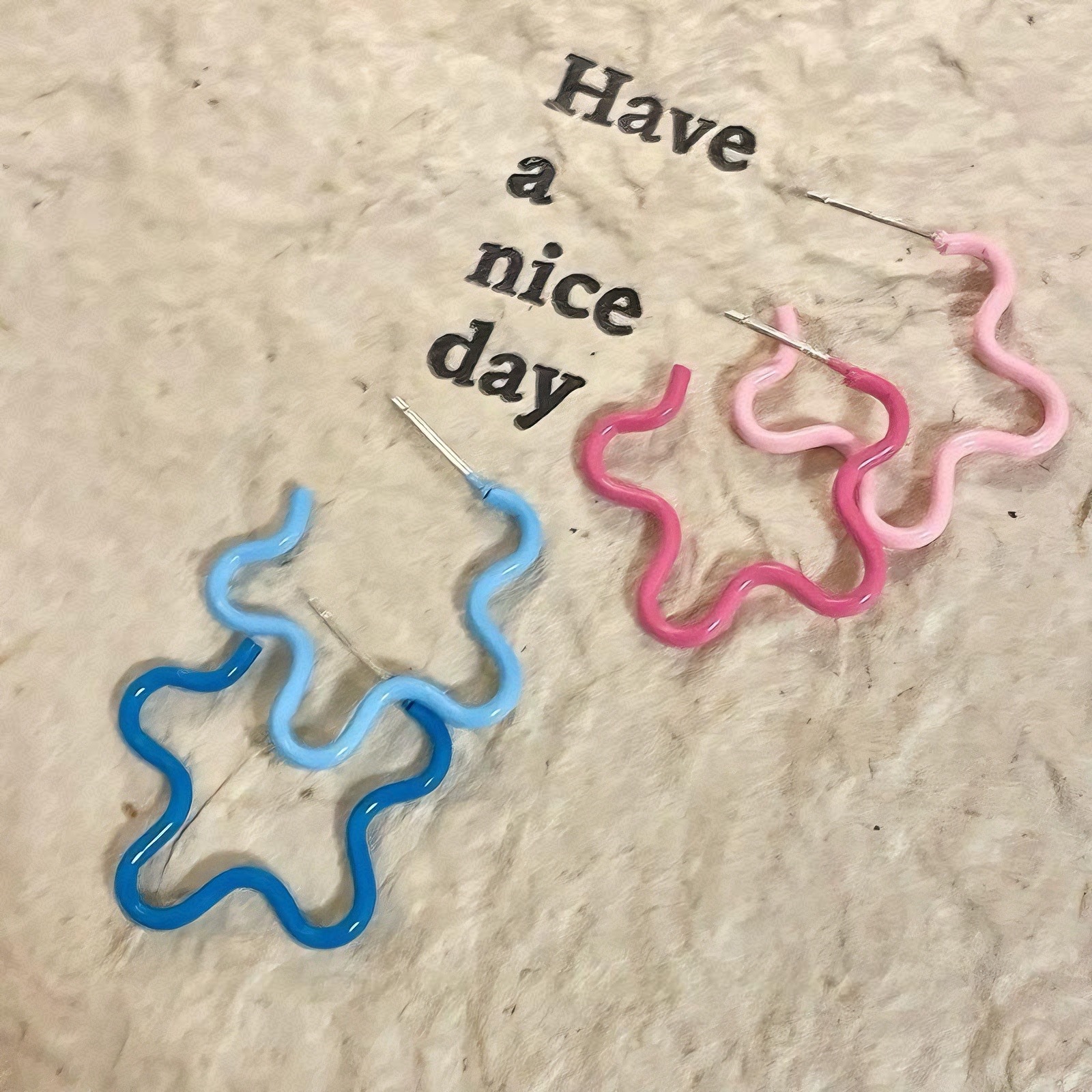 Hermosos pendientes de flores azules para mujeres verano estilo de diseño costera pendientes de dopamina de alto nivel nicho exquisitos pendientes