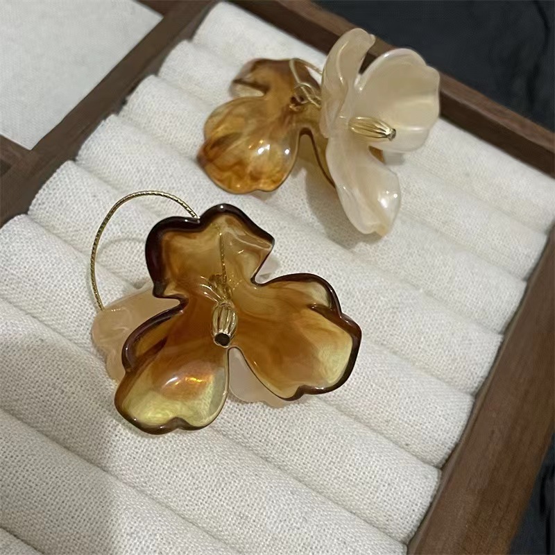 Geométrica floral diseño auriculares estilo retro moda auriculares ganchos de estilo dulce nicho diseño de joyas de auriculares de estilo universal