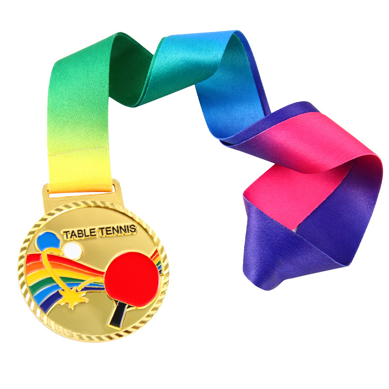 Tenis de mesa, baloncesto, fútbol, bádminton, competición deportiva escolar, premios, medallas de metal, lista de producción