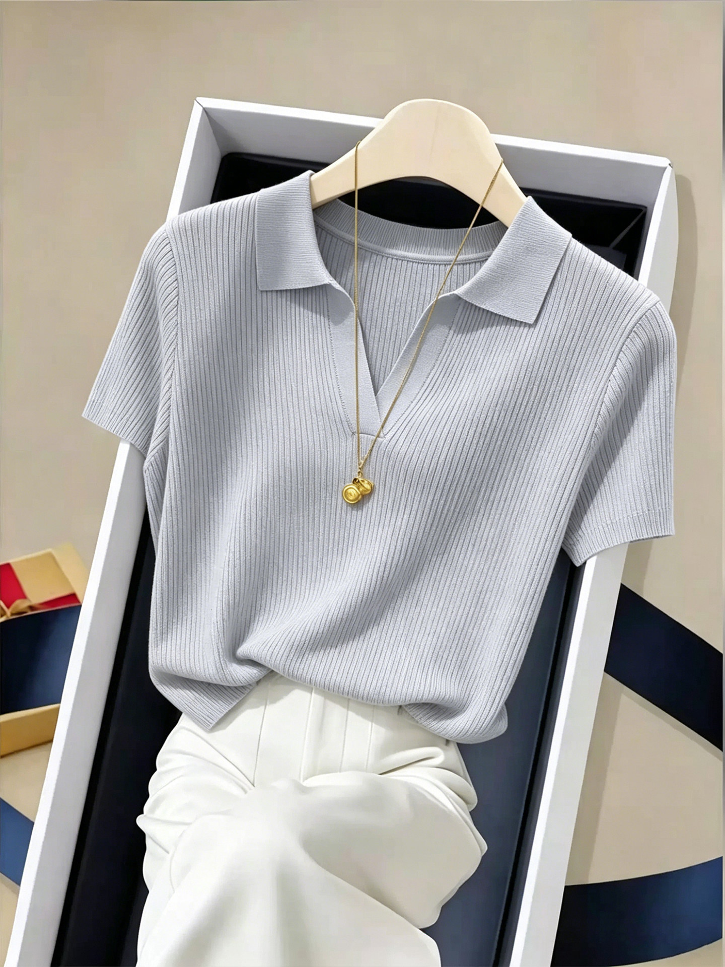 Áo thun polo cổ bẻ tay ngắn nữ dáng rộng mỏng nhẹ mùa hè — màu xanh nhạt chi tiết 1