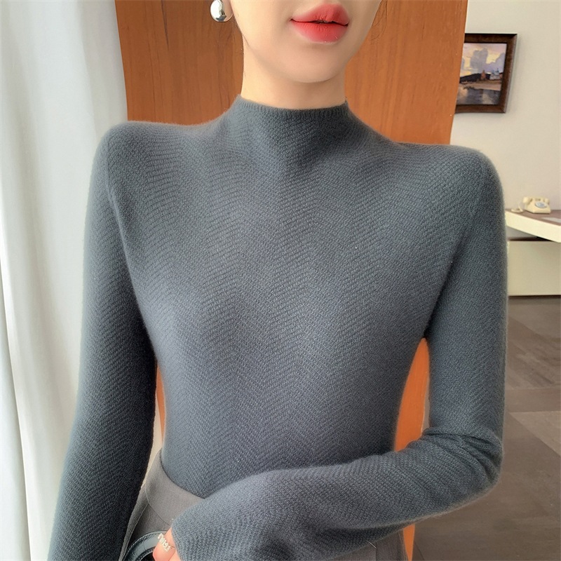 Soft and skin-friendly seamless one-line knit sweater, tight-fitting half-high collar sweater for women, suitable for autumn and winter, can be worn as a base layer under a coat, wholesale