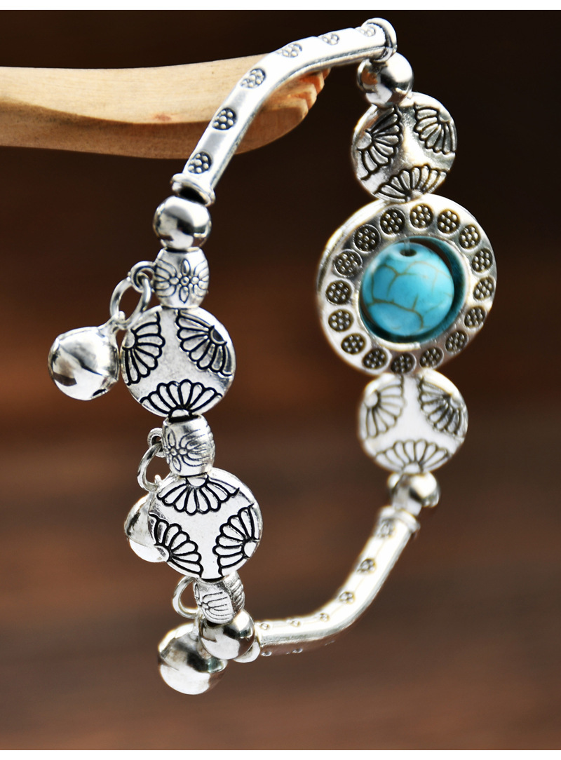 1 Piece Ethnic Style Bell Alloy Turquoise Plating Women's Bracelets display picture 3