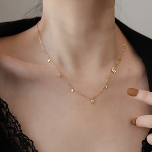 Temperament electroplated gold 18k clavicle chain high sense square crystal tassel niche necklace female zircon diamond does not fade