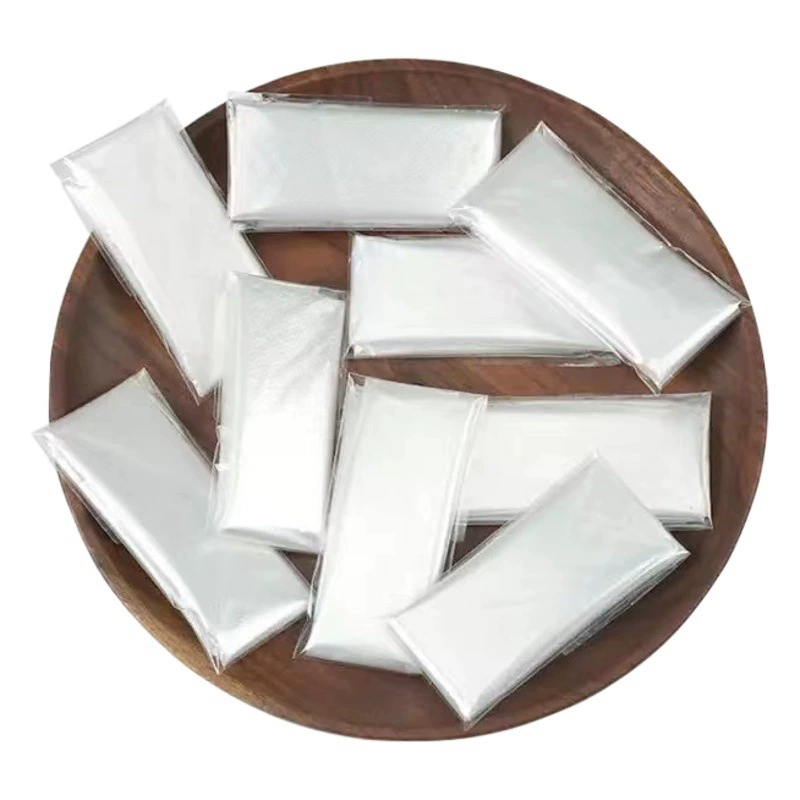 Жидкий медведь материал пакет одноразовые перчатки независимая упаковка прозрачные пластиковые PE перчатки для гостиничного ресторана оптом