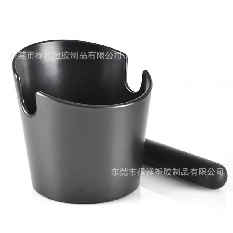 Коптильное ведро? Нет. Let's translate: "Knocking dregs bucket household large and small dregs box ABS plastic coffee grounds bucket coffee handle dregs dregs bucket dregs bucket"