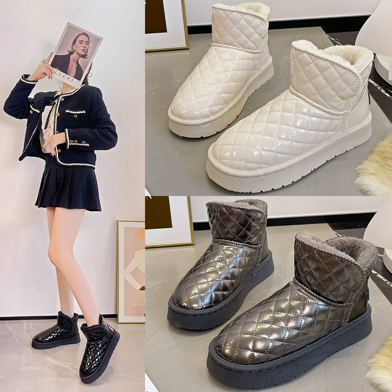 Утепленные зимние сапоги на флисовой подкладке 2025: женские ботинки на плоской подошве из кожи и меха, короткие сапоги для защиты от холода осенью и зимой