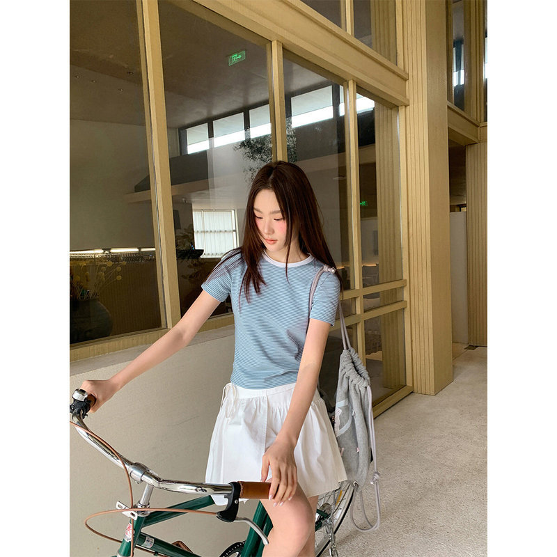 Contrast Color Round Neck Fine Striped Short-Sleeved T-Shirt for Women, New Summer Style, Age-Reducing Shirt, Elegant Pure Cotton Top Contrast Color Round Neck Fine Striped Short-Sleeved T-Shirt for Women, New Summer Style, Age-Reducing Shirt, Elegant Pure Cotton Top