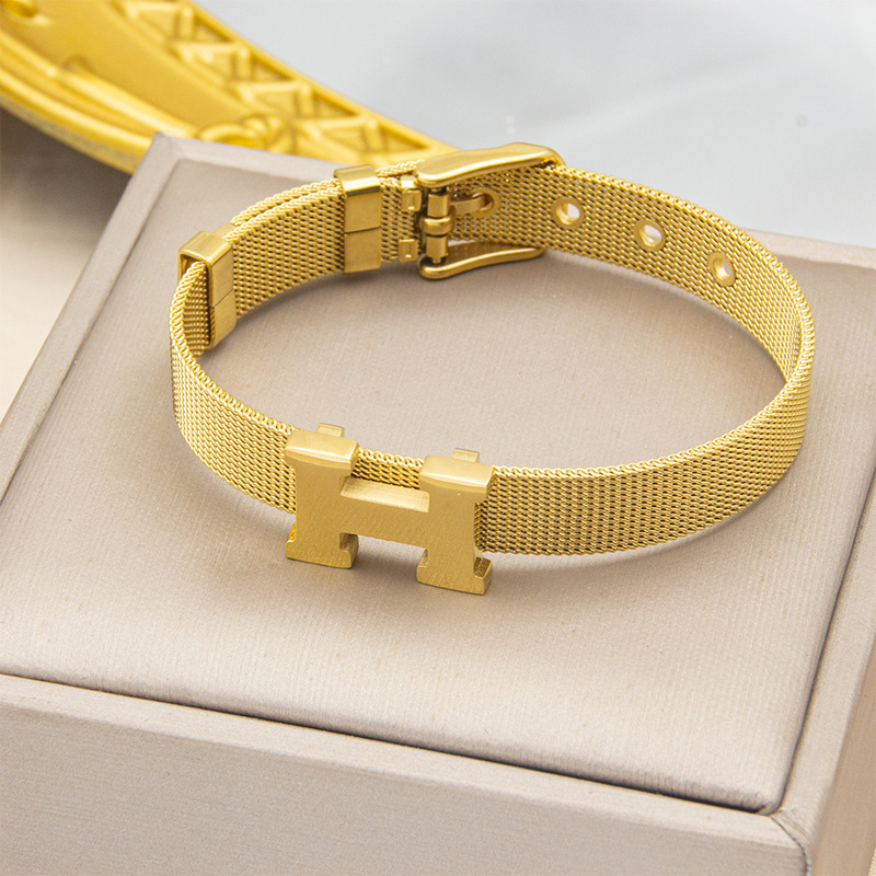 European and American Alphabet Strap Bracelet Strap Titanium Steel Classic Time Braided Mesh Belt Buckle Titanium Steel Bracelet Couple Jewelry European and American Alphabet Strap Bracelet Strap Titanium Steel Classic Time Braided Mesh Belt Buckle Titanium Steel Bracelet Couple Jewelry