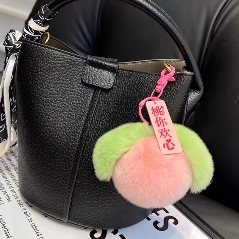 新商品のぬいぐるみの新年のウサギの毛の規格品の良い柿は自動車のキーチェーンの女性のタイプの精巧なかばんの小さい掛け物の女性を発生します。|undefined