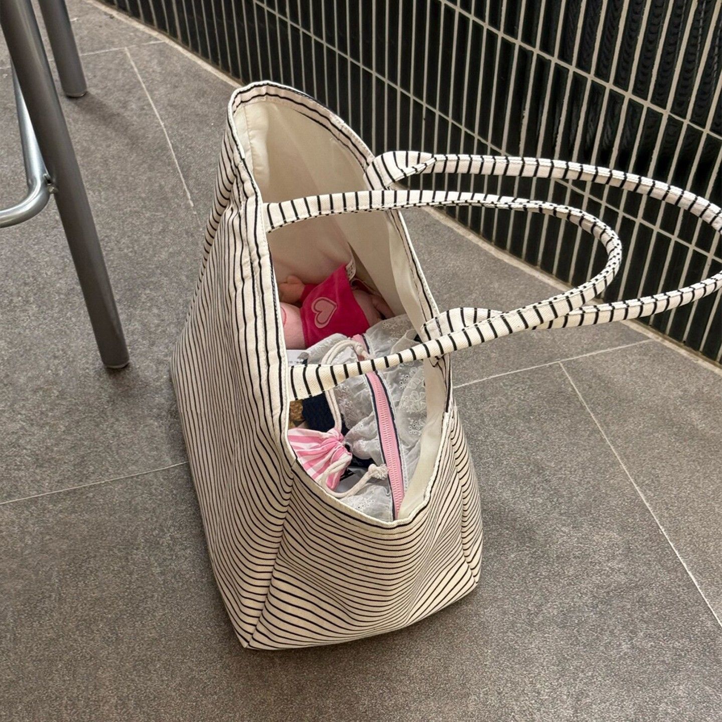 Korean Style High-Appearance Striped Canvas Tote Bag Large Capacity New Model Commute Handbag Single Shoulder Bag Women Shopping Bag