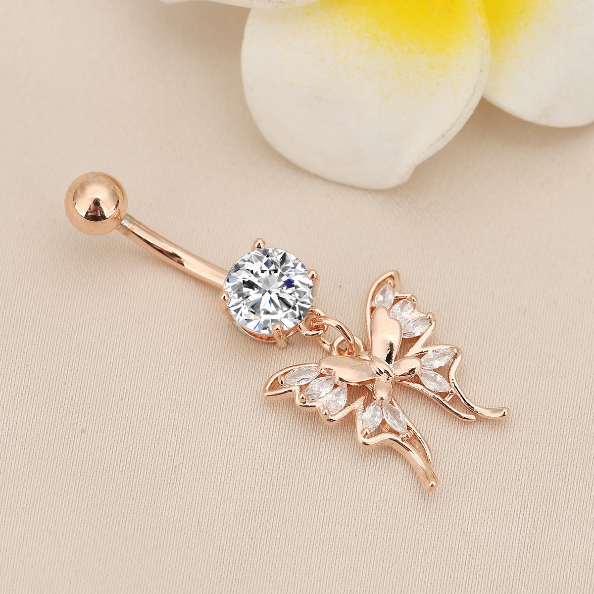Piercing nombril papillon strass style américain_voghion.com