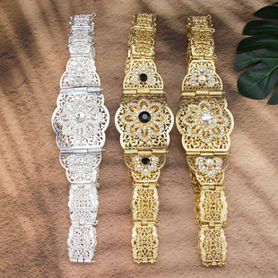�A���İ���������Ħ���DŮ�����������L�۽��������L�ȿ��{