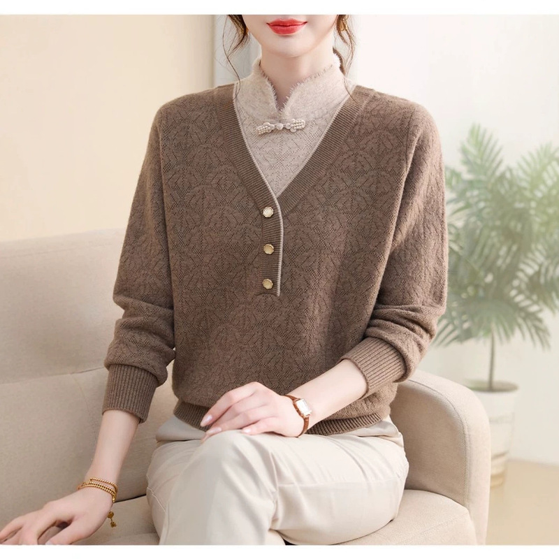Mom's autumn sweater, knitted top for middle-aged and elderly women, layered look design, loose-fitting, grandma-style sweater, Chinese-style top