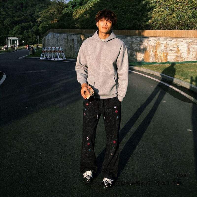 Floral tie-dye casual pants for men, American trendy ins style, loose straight-leg, versatile for spring and autumn, with a nice drape