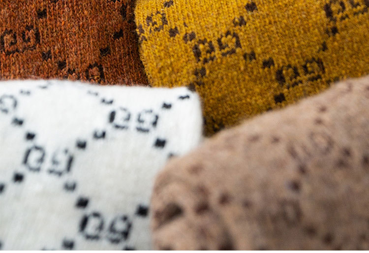2PCS  Wool children's mid length ins trendy autumn and winter warmth letters, pile up socks, elder women's_voghion.com