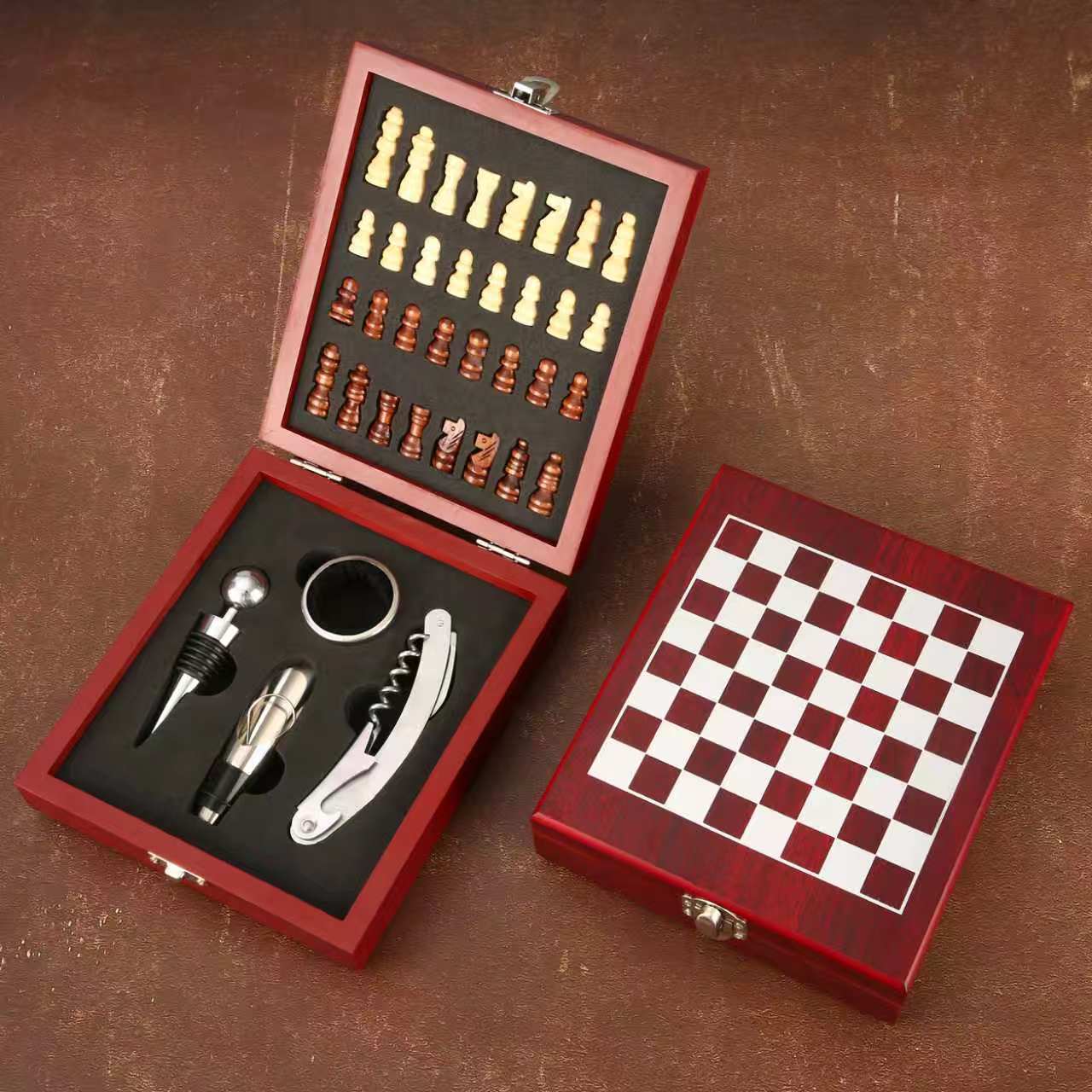 Tapón de vino con caja de tablero de ajedrez de palisandro - Juego de 4 piezas