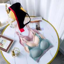 夏季一片式无痕蕾丝边文胸蕾丝边聚拢性感后背扣无钢圈内女士内衣