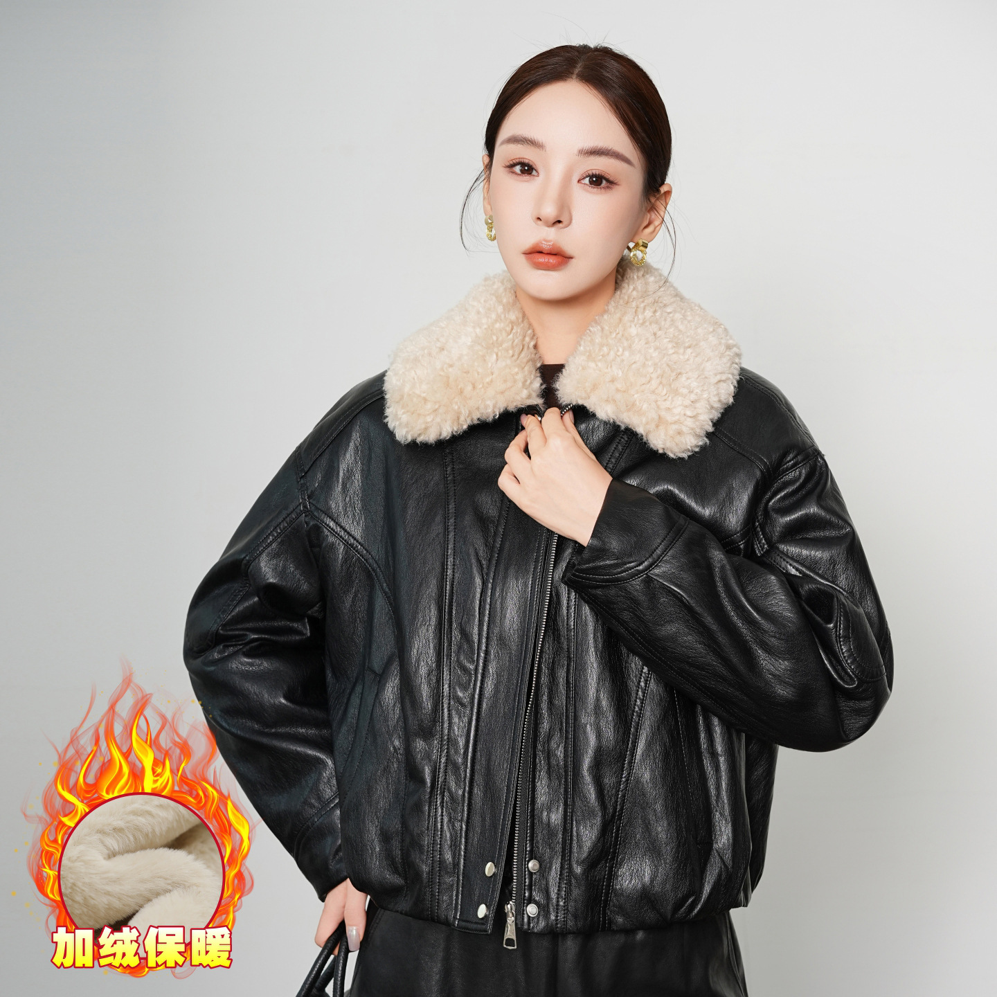 Light Luxury Fashionable Lapel Leather Jacket for Women 2025 Winter New Short Goatskin Jacket Fleece-Lined High-End Motorcycle Jacket